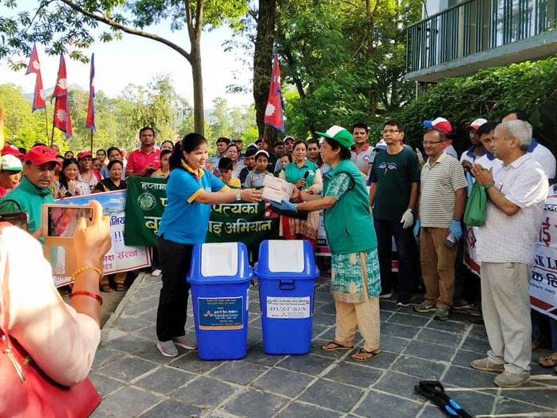 lakeside-branch-s-csr-via-cleaning-campaign